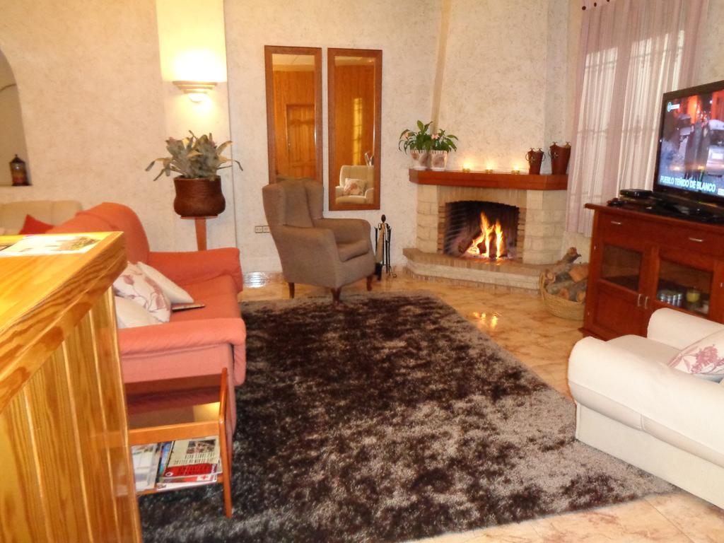 Hostal El Retiro Almoradí Zewnętrze zdjęcie