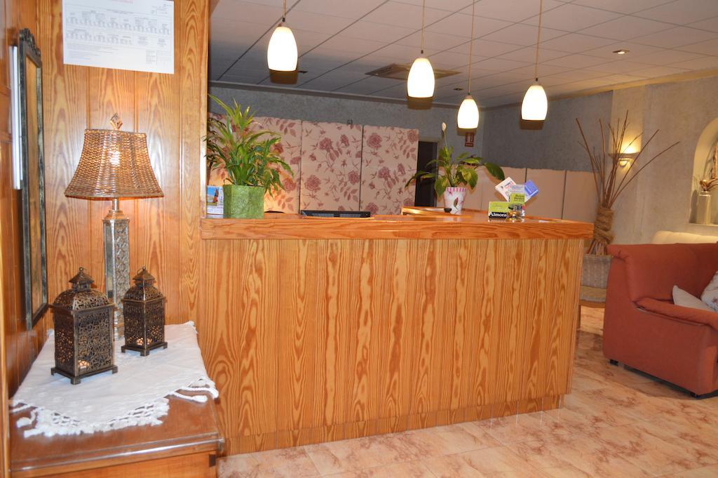 Hostal El Retiro Almoradí Zewnętrze zdjęcie