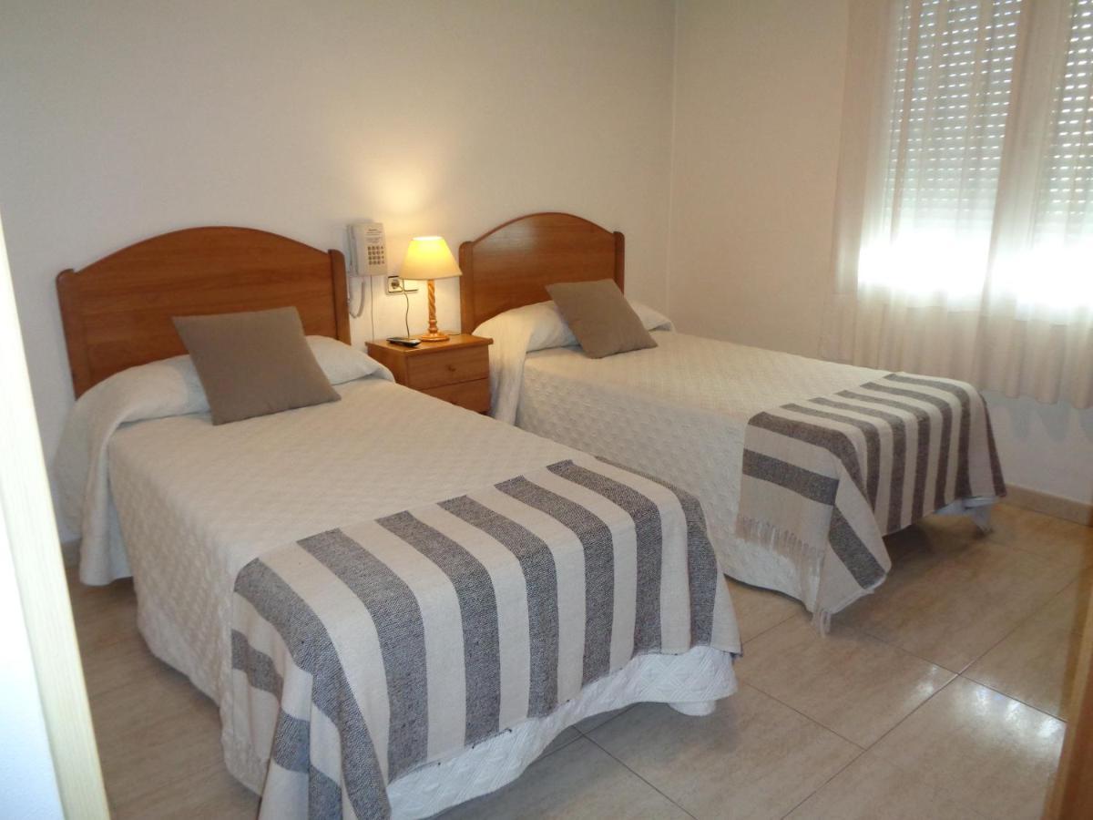 Hostal El Retiro Almoradí Zewnętrze zdjęcie